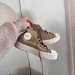 Platform Converse